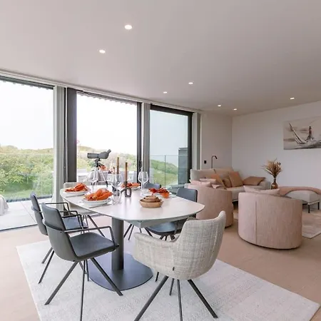 アパート Huswell - Luxurious Penthouse With Beautiful Seaview *