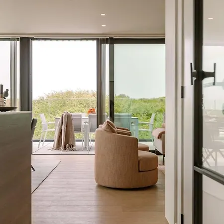 Apartment Huswell - Luxurious Penthouse With Beautiful Seaview
